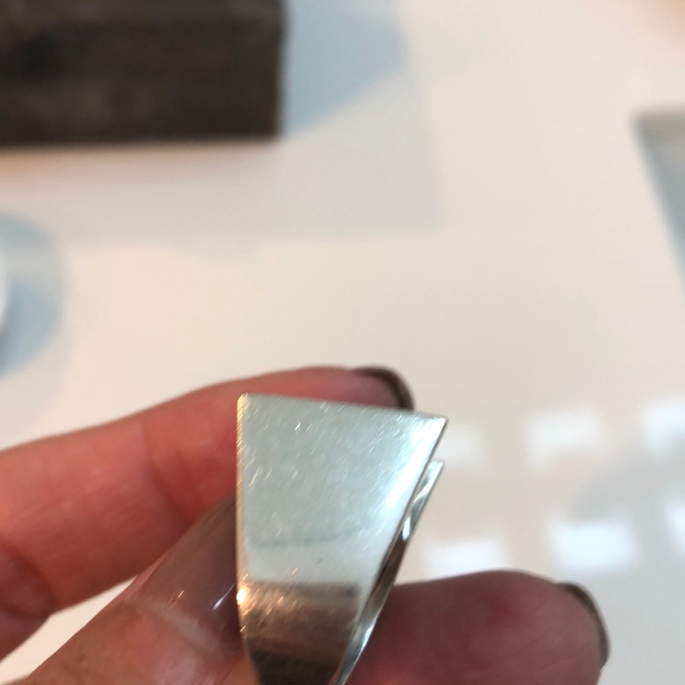 Ring - Picture 8 of 8